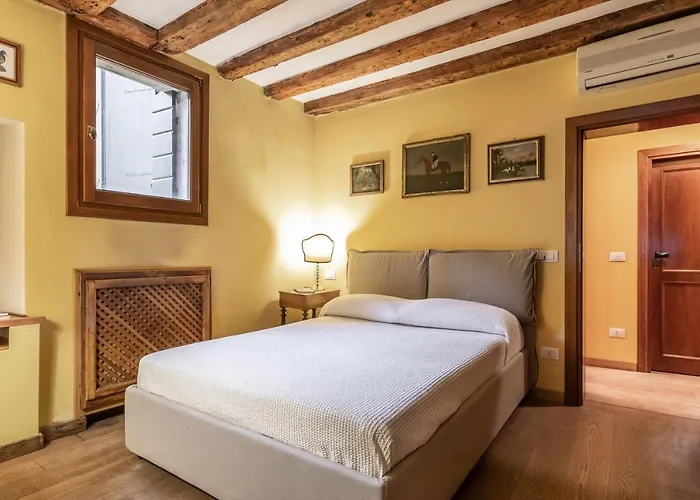 Appartement La Tana Cozy In Campo San Maurizio *