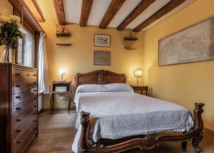 La Tana Cozy In Campo San Maurizio Appartement *